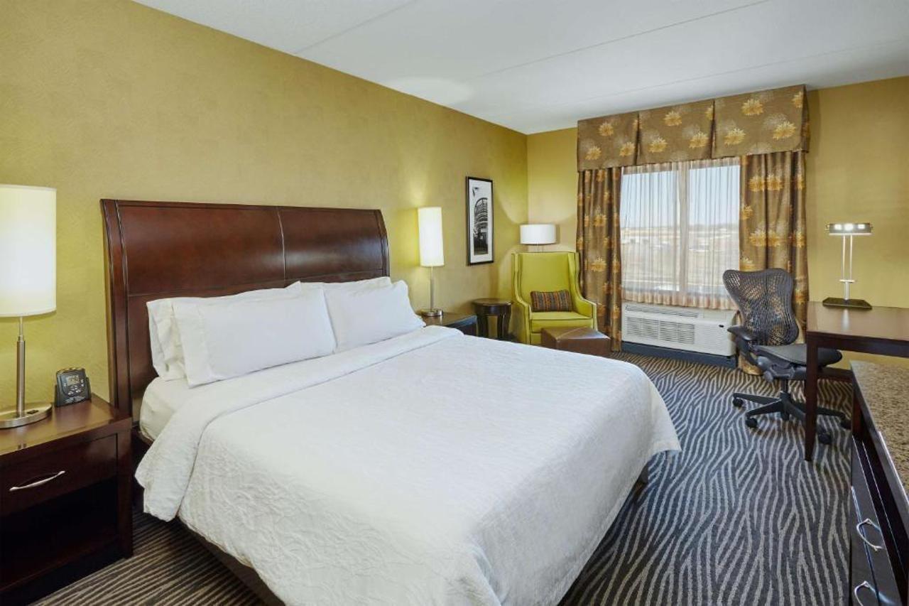 Hilton Garden Northwest Hotel 3*